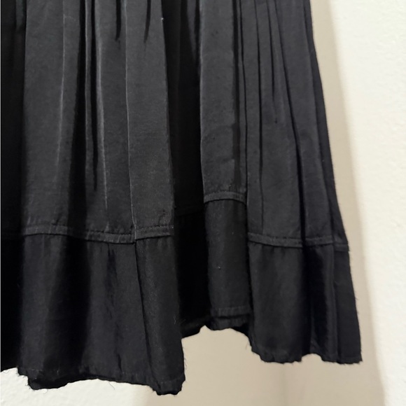 Elegant Black Tiered Maxi Skirt - Picture 3 of 5